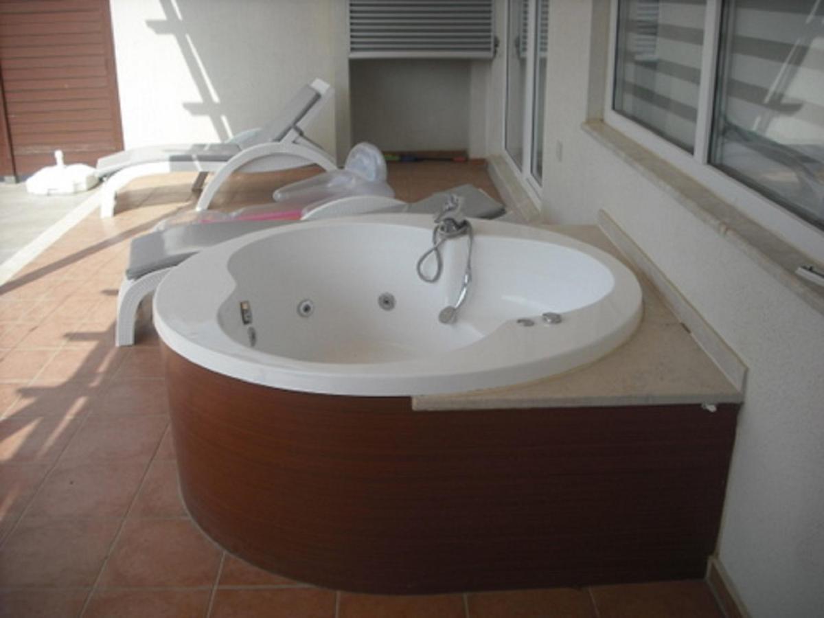 Babylon Bliss 3 Bed 3 Bath Duplex With Private Pool